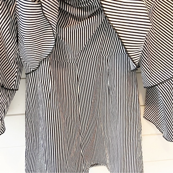 Missguided | NWTs Stripped Layered Bell Sleeve Romper Size 6 - Picture 8 of 12